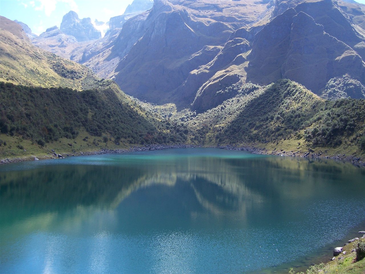 Infraestructura Eco-Paisajística y Protección del Santuario Nacional de Ampay en Abancay